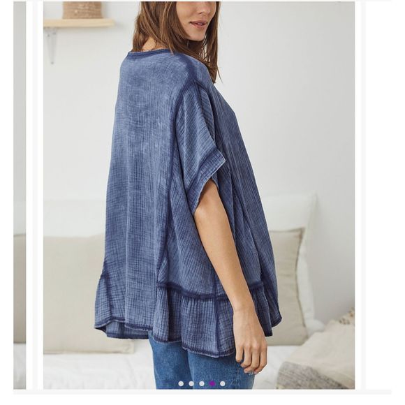 Navy V-Neck ruffle-hem top, Ornella Paris, 100% Cotton, XXL - Picture 3 of 7